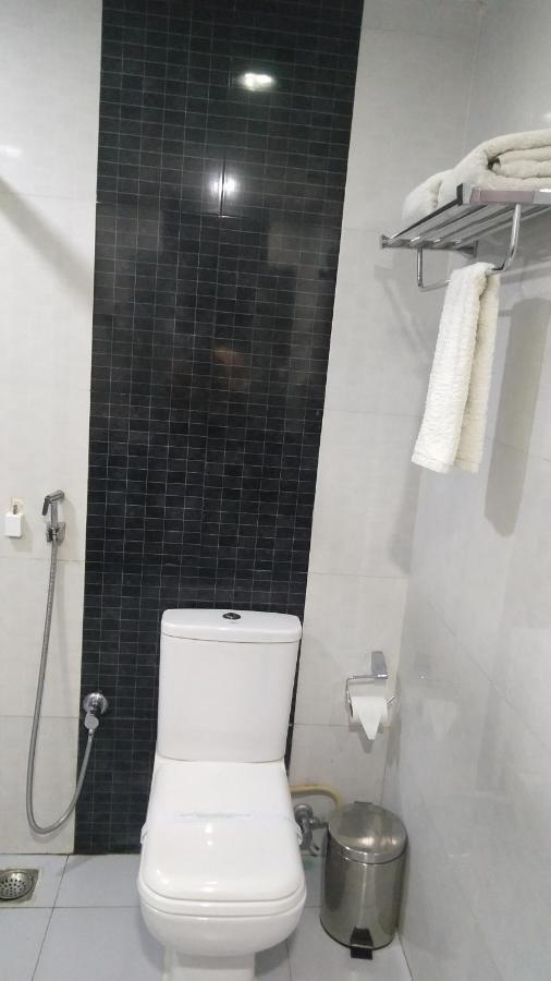 Rouba Residency Hotel Ponnāni Eksteriør bilde